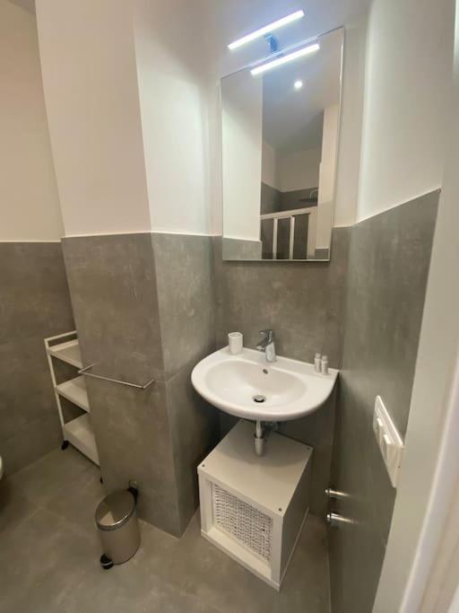 Micheli Apartment ฟลอเรนซ์ ภายนอก รูปภาพ