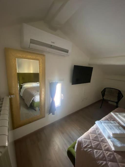 Micheli Apartment ฟลอเรนซ์ ภายนอก รูปภาพ